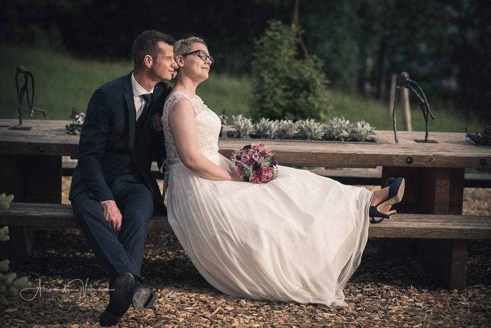 Fotoshooting auf der Picknickbank bei Blüemlismatt bei Egerkingen